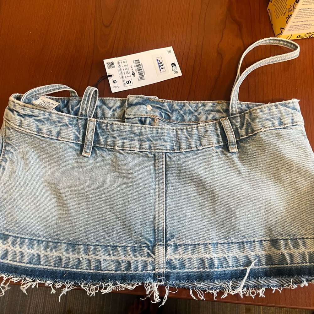 Zara Blue Fitted Sleeveless Crop Top - Picture 5 of 5
